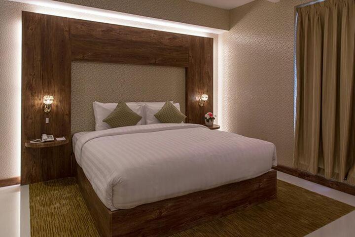 Al Faris 1 Hotel Apartments Dubai Luaran gambar